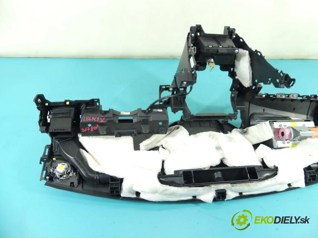 Subaru Legacy V 2009-2014 2.0d 150 HP manual 110 kW 1998 cm3 5- kokpit,pristrojová doska rozdeľovacia