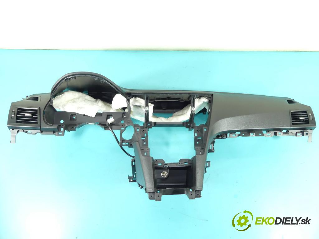 Subaru Legacy V 2009-2014 2.0d 150 HP manual 110 kW 1998 cm3 5- kokpit,pristrojová doska rozdeľovacia 
