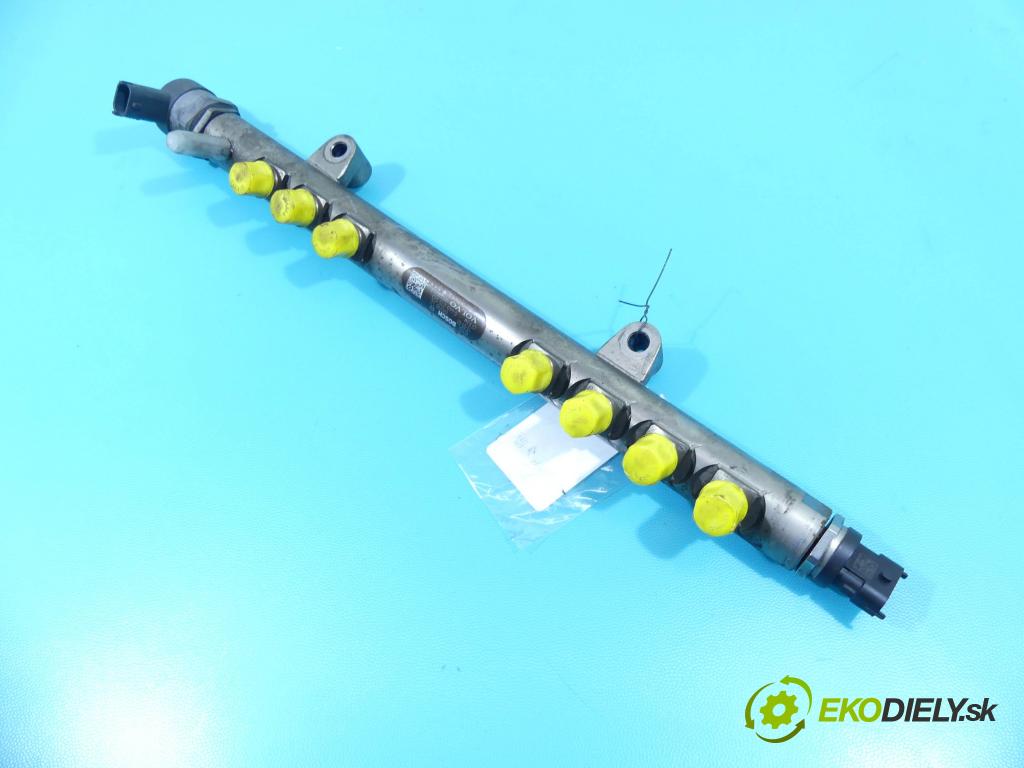 Volvo V60 I 2010-2018 2.0 D3 163 HP automatic 120 kW 1984 cm3 5- lišta vstrekovacia 0445215025 (Vstrekovacie lišty)