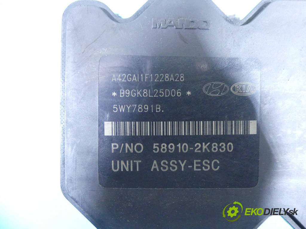 Kia Soul I 2008-2013 1.6 crdi 128 HP manual 94 kW 1582 cm3 5- čerpadlo abs 58910-2K830 (Pumpy ABS)