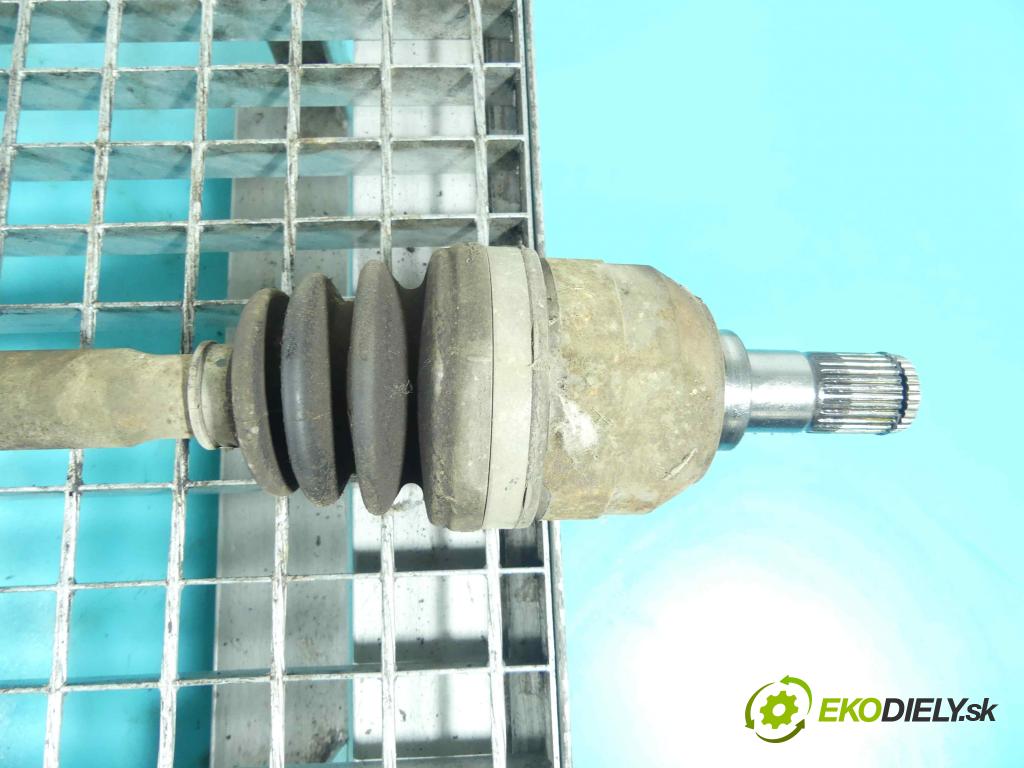 Kia Soul I 2008-2013 1.6 crdi 128 HP manual 94 kW 1582 cm3 5- poloos pravé  (Poloosy)