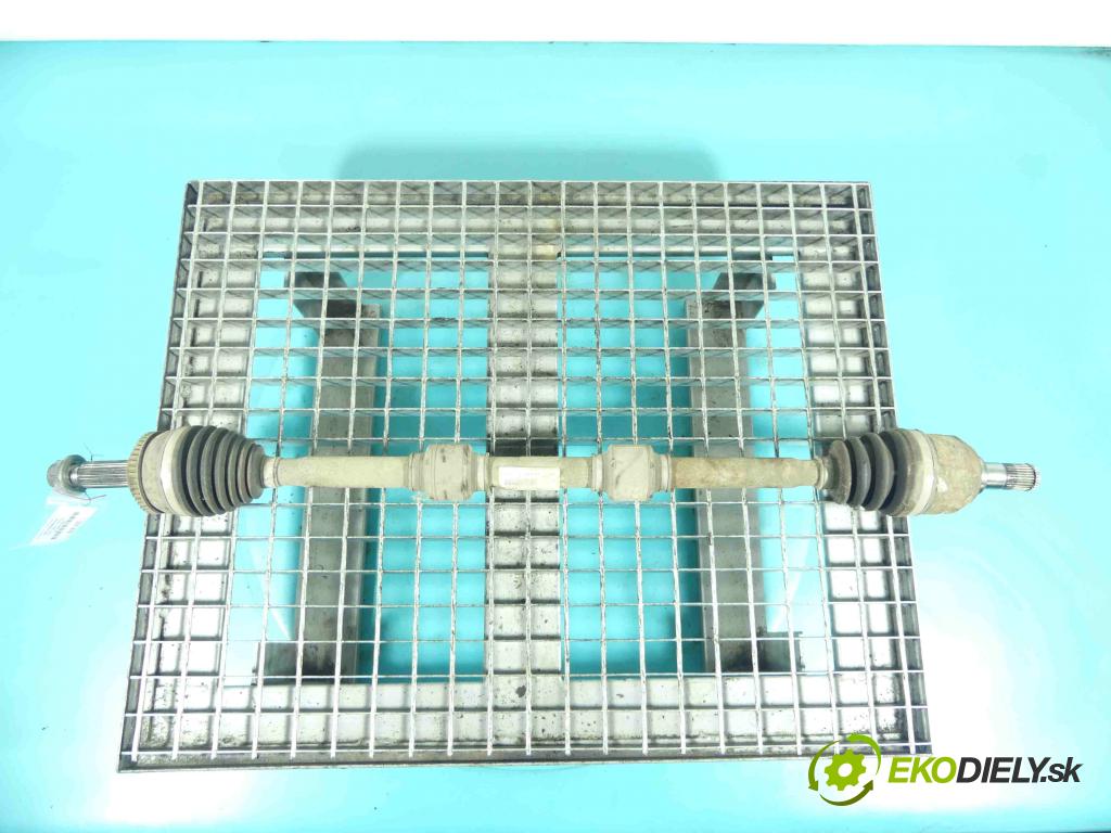 Kia Soul I 2008-2013 1.6 crdi 128 HP manual 94 kW 1582 cm3 5- poloos pravé  (Poloosy)