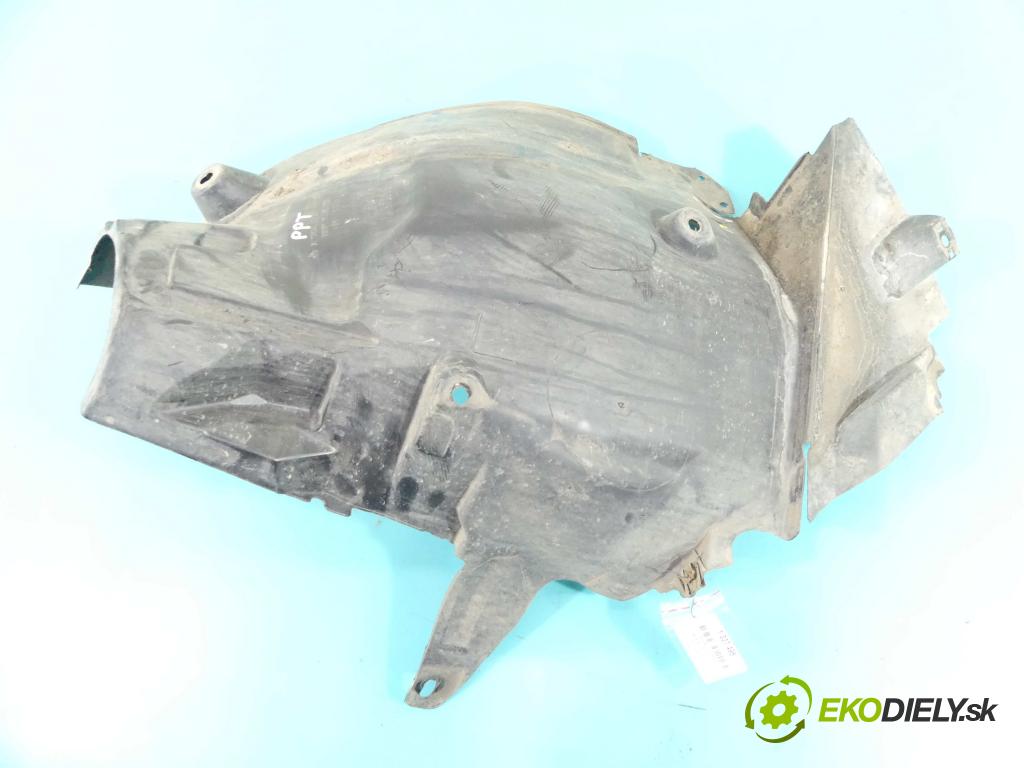 Mercedes C W204 2007-2014 3.0 V6 231 hp automatic 170 kW 2996 cm3 4- blatník: přední pravé A2046984030