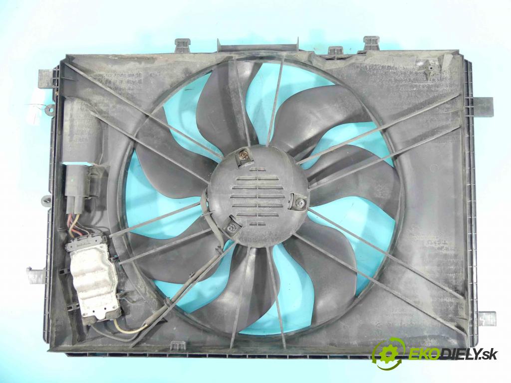 Mercedes C W204 2007-2014 3.0 V6 231 HP automatic 170 kW 2996 cm3 4- Ventilátor chladiča A2045000193