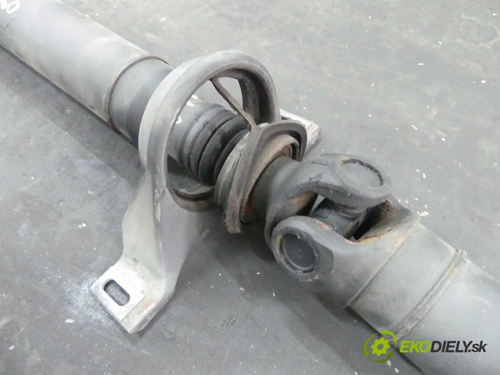 Mercedes C W204 2007-2014 3.0 V6 231 HP automatic 170 kW 2996 cm3 4- Hřídel: A2040506 (Kardaňové hriadele)