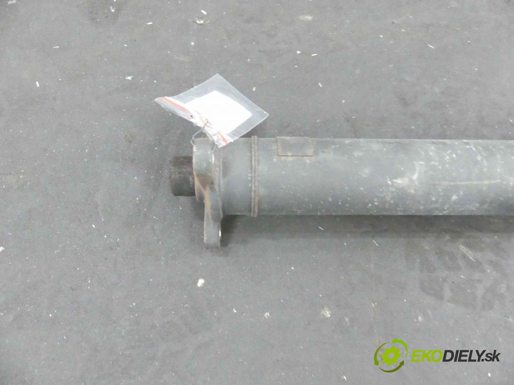 Mercedes C W204 2007-2014 3.0 V6 231 HP automatic 170 kW 2996 cm3 4- Hřídel: A2040506 (Kardaňové hriadele)