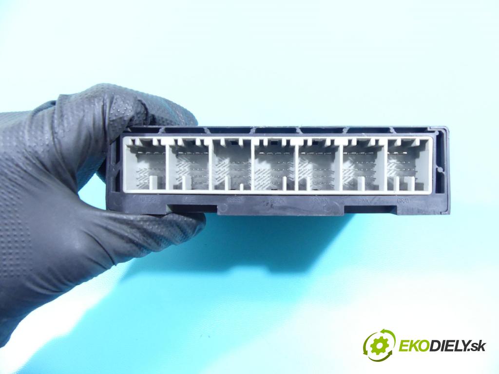 Opel Insignia A 2008-2017 2.0 cdti 160 HP automatic 118 kW 1956 cm3 5- modul riadiaca jednotka 13504342 (Ostatné)