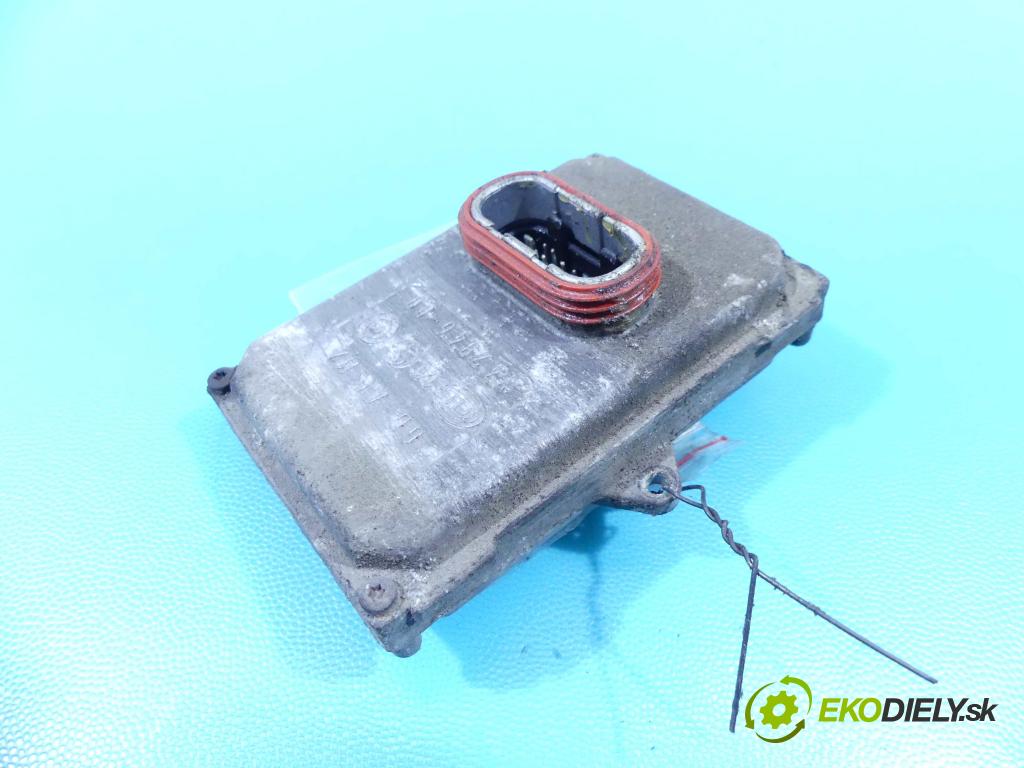 Opel Vectra C 2002-2008 2.2 dti 125 HP manual 92 kW 2172 cm3 5- střídač: xenon 5DF008704-30 (Riadiace jednotky xenónu)