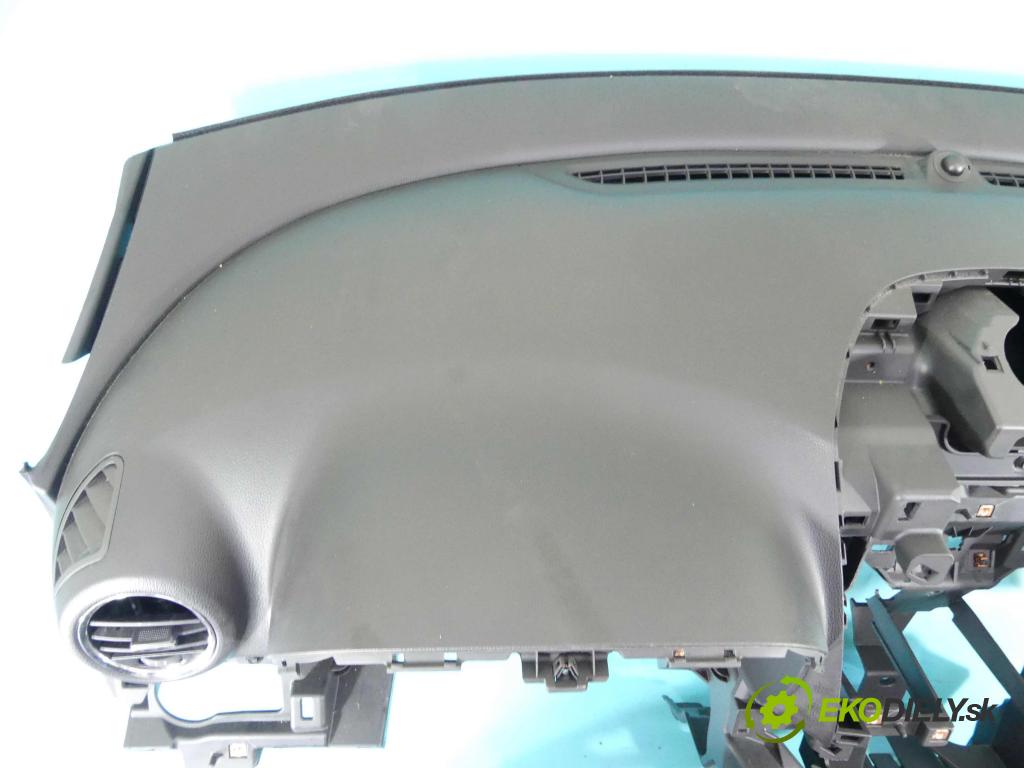 Chevrolet Orlando 1.8 16V 141 HP manual 104 kW 1796 cm3 5- kokpit,pristrojová doska rozdeľovacia