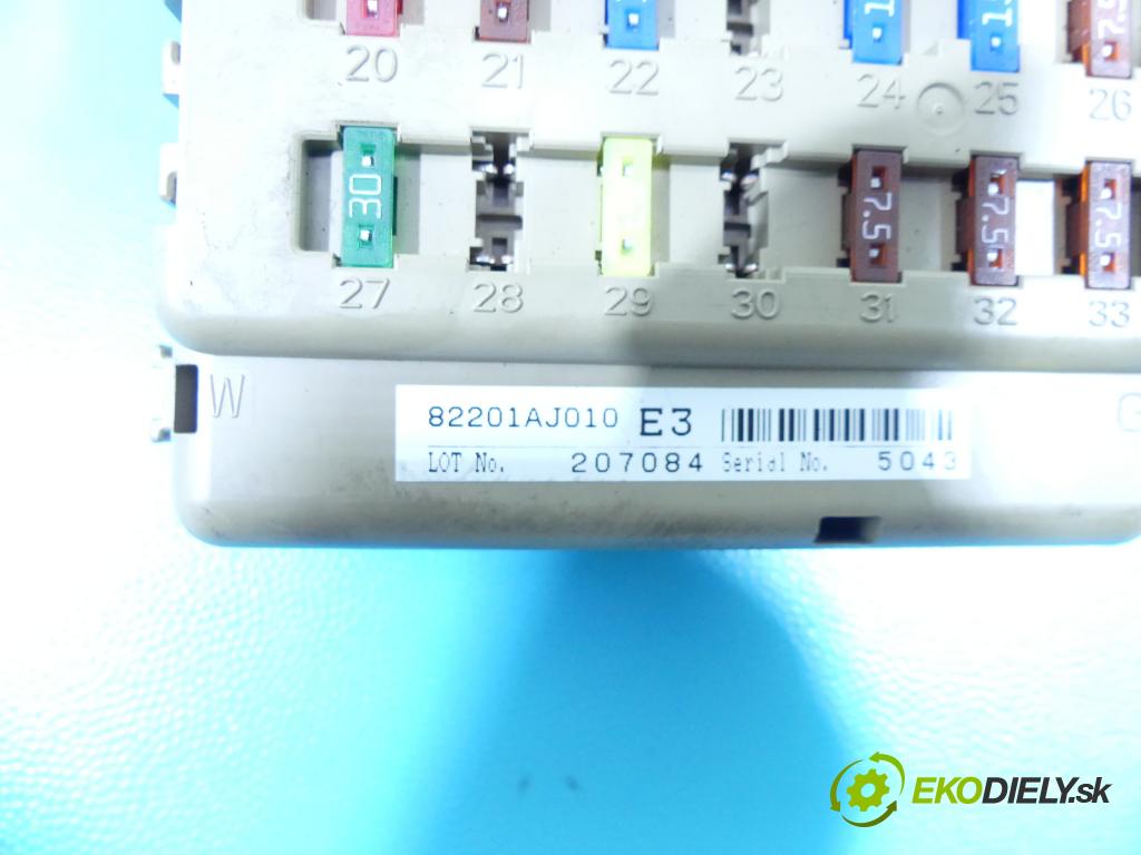 Subaru Legacy V 2009-2014 2.0d 150 hp manual 110 kW 1998 cm3 5- skříňka pojistková 82201AJ010 (Pojistkové skříňky)