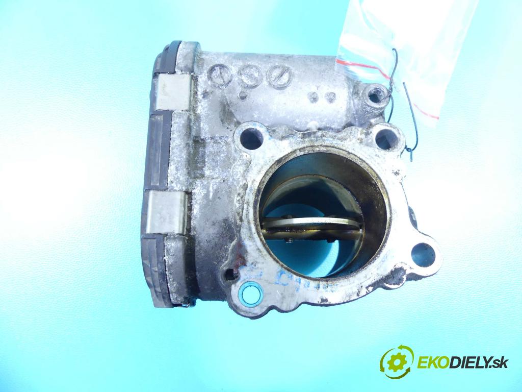 Nissan X-trail II T31 2008-2013 2.0 dci 150 HP manual 110 kW 1995 cm3 5- klapka 8200330810E (Škrtiace klapky)