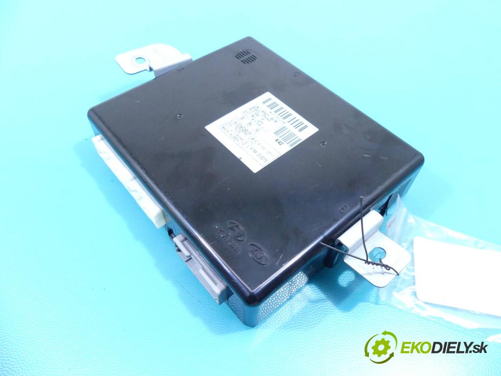 Hyundai Ix35 2.0 crdi 136 HP manual 100 kW 1995 cm3 5- modul riadiaca jednotka 95400-2Y052 (Ostatné)