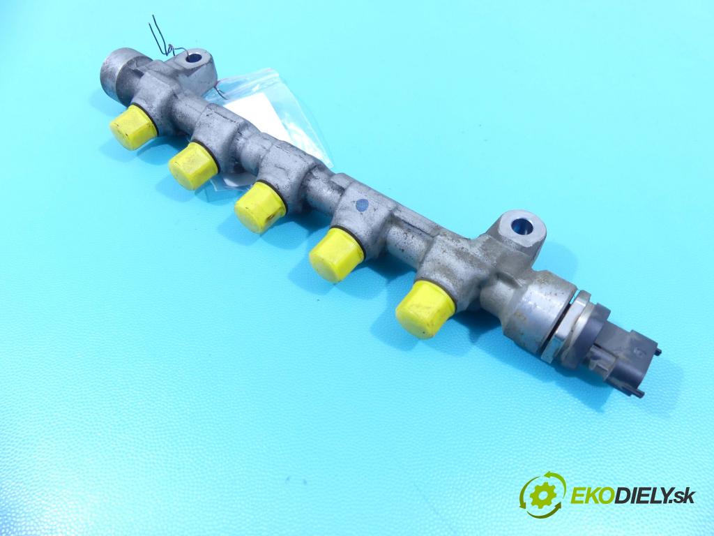 Kia Soul I 2008-2013 1.6 crdi 128 HP manual 94 kW 1582 cm3 5- lišta vstrekovacia 0445214181 (Vstrekovacie lišty)