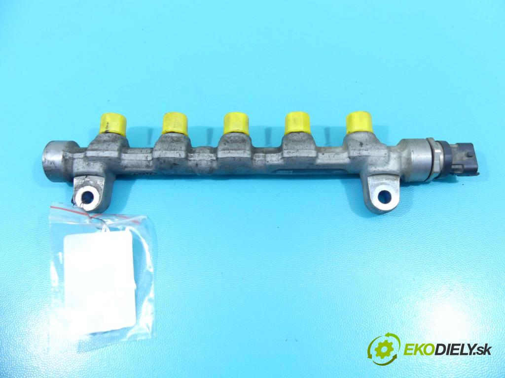 Kia Soul I 2008-2013 1.6 crdi 128 HP manual 94 kW 1582 cm3 5- lišta vstrekovacia 0445214181 (Vstrekovacie lišty)