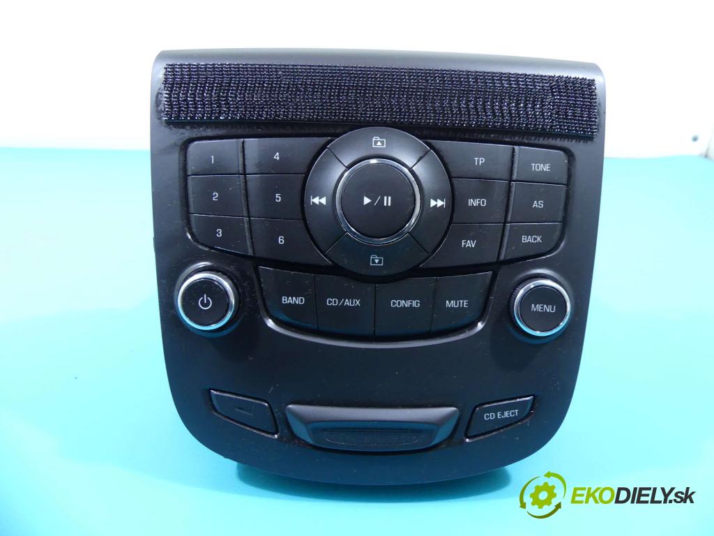 Chevrolet Orlando 1.8 16V 141 HP manual 104 kW 1796 cm3 5- Radio originál 95938877