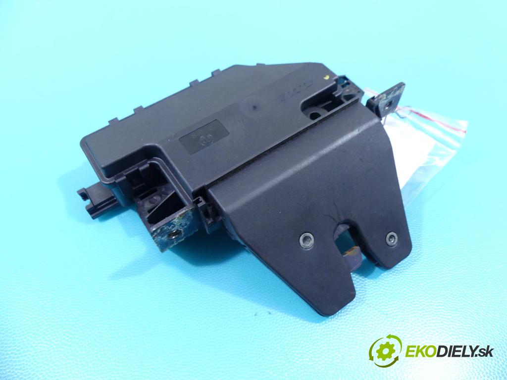 Bmw 3 E90 2005-2013 2.0 143 hp manual 105 kW 1999 cm3 4- zámek kufrových dveří zadní 7840617
