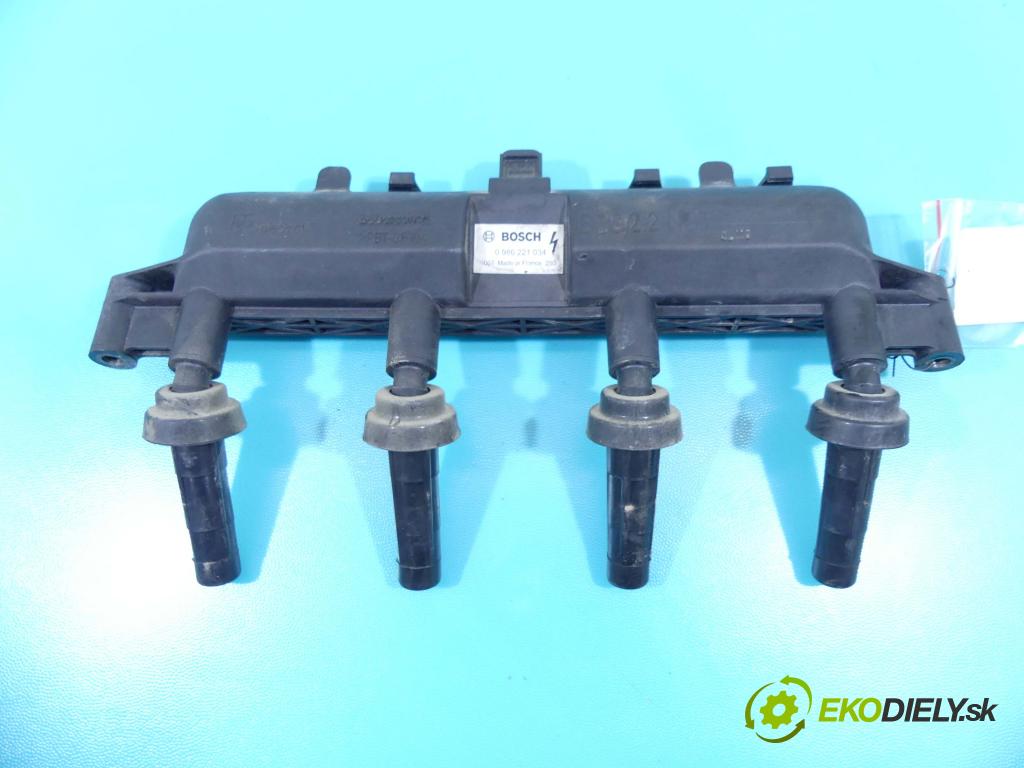 Peugeot 206 1.4 75 HP manual 55 kW 1360 cm3 5- cievka zapaľovacia 0986221034 (Zapaľovacie cievky, moduly)