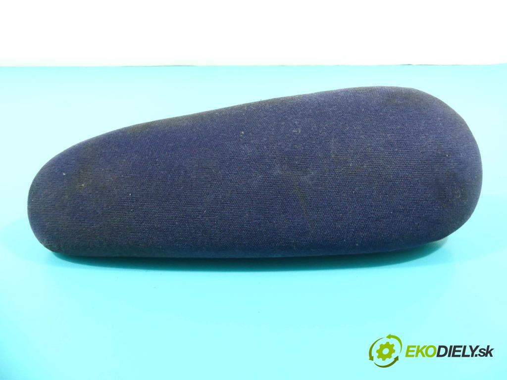 Citroen Xsara Picasso 1,8.0 16v 116 HP manual 85 kW 1749 cm3 5- operadlo  (Lakťové opierky)