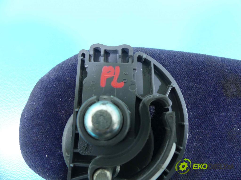 Citroen Xsara Picasso 1,8.0 16v 116 HP manual 85 kW 1749 cm3 5- operadlo  (Lakťové opierky)