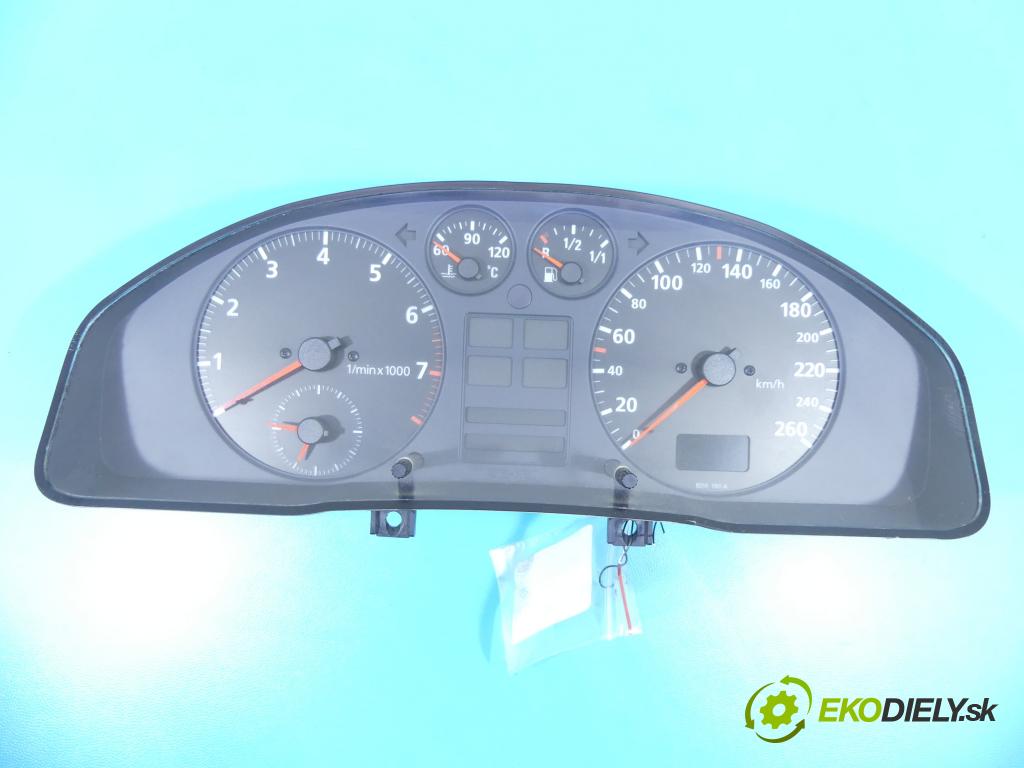 Audi A4 B5 1994-2001 1.8 20V 125 HP manual 92 kW 1781 cm3 4- prístrojovka/ budíky 8D0919033C (Prístrojové dosky, displeje)
