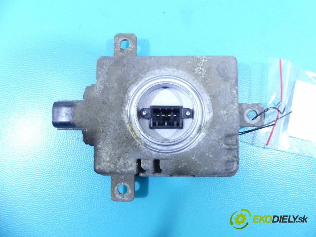 Mazda 5  2005-2010 2.0 citd 143 HP manual 105 kW 1998 cm3 5- střídač: xenon W3T156717419 (Riadiace jednotky xenónu)