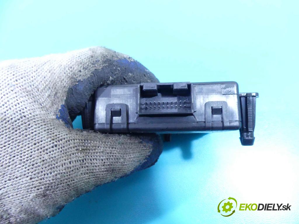 Vw Passat B6 2005-2010 1.9 tdi 105 HP manual 77 kW 1896 cm3 5- modul riadiaca jednotka 3C0907530 (Ostatné)