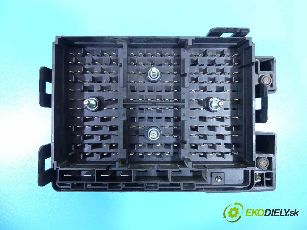 Kia Sportage II 2004-2010 2.0 crdi 113 hp manual 83 kW 1991 cm3 5- skříňka pojistková 91951-1F220 (Pojistkové skříňky)