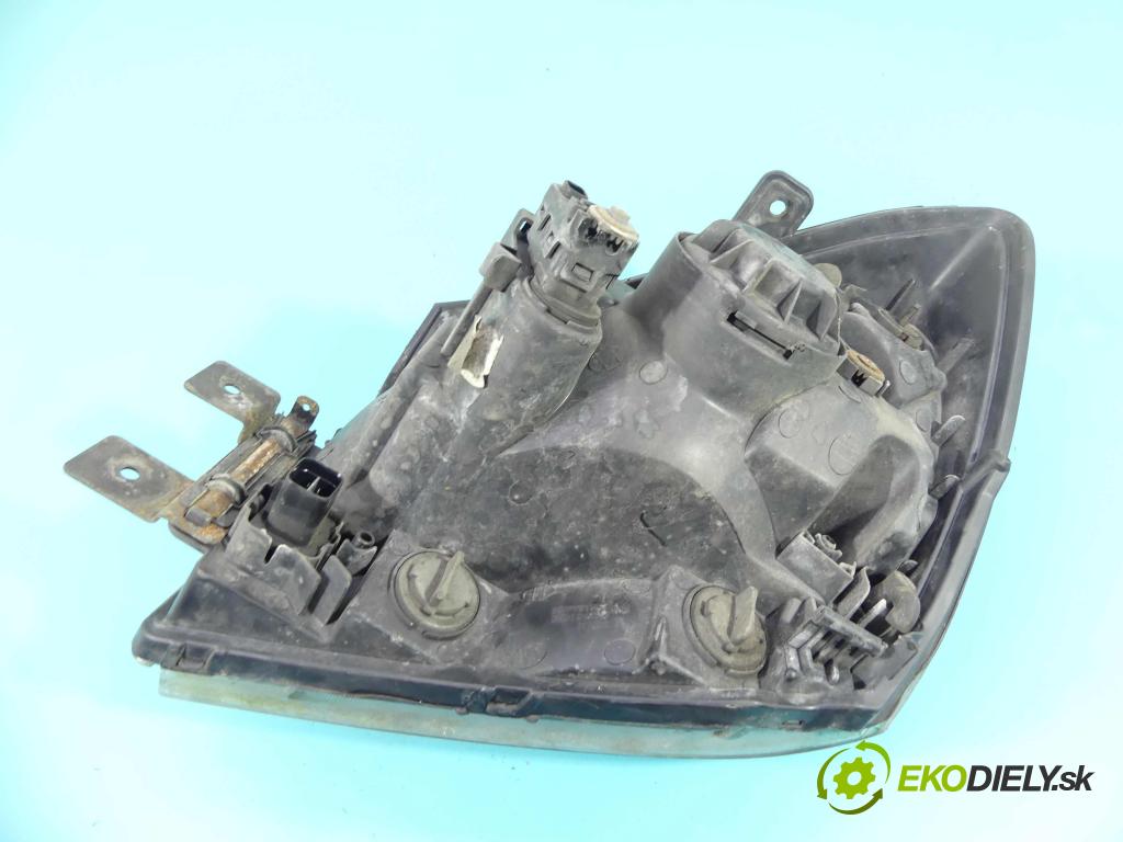 Kia Sportage II 2004-2010 2.0 crdi 113 HP manual 83 kW 1991 cm3 5- Reflektor: pravý  (Pravé)