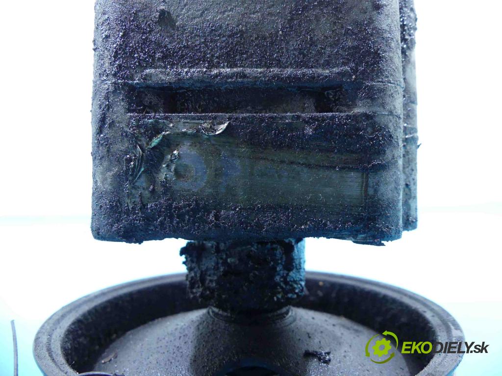 Nissan Primera P11 1996-2002 1.8 16V 114 HP manual 84 kW 1769 cm3 4- čerpadlo posilovač  (Servočerpadlá, pumpy riadenia)