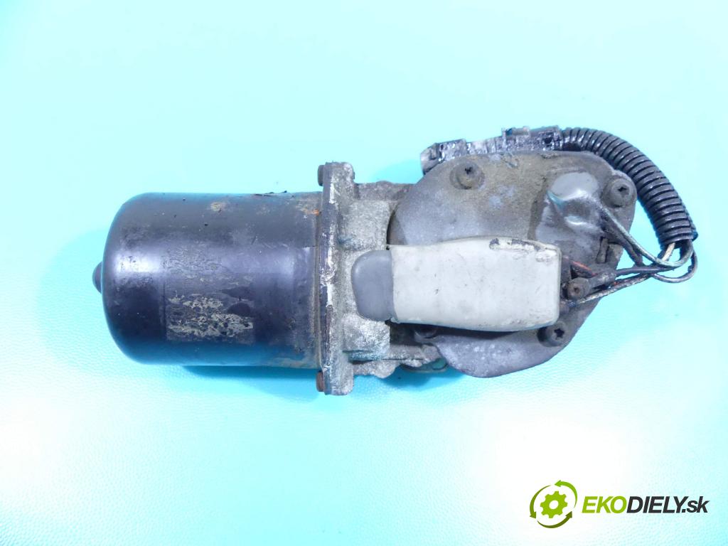 Iveco Daily IV 2006-2011 3.0 HPT: 177 hp manual 130 kW 2998 cm3 5- motor stěračů přední