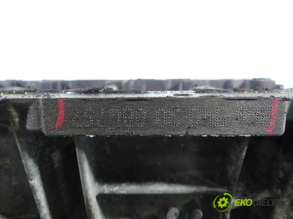 Mercedes B W245 2005-2011 1.7 116 HP automatic 85 kW 1699 cm3 5- Blok motora 266940 (Blok motora)