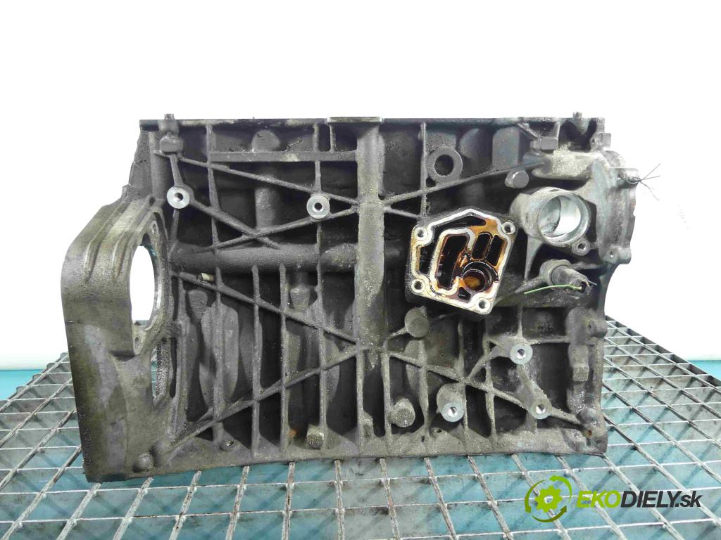 Mercedes B W245 2005-2011 1.7 116 HP automatic 85 kW 1699 cm3 5- Blok motora 266940 (Blok motora)