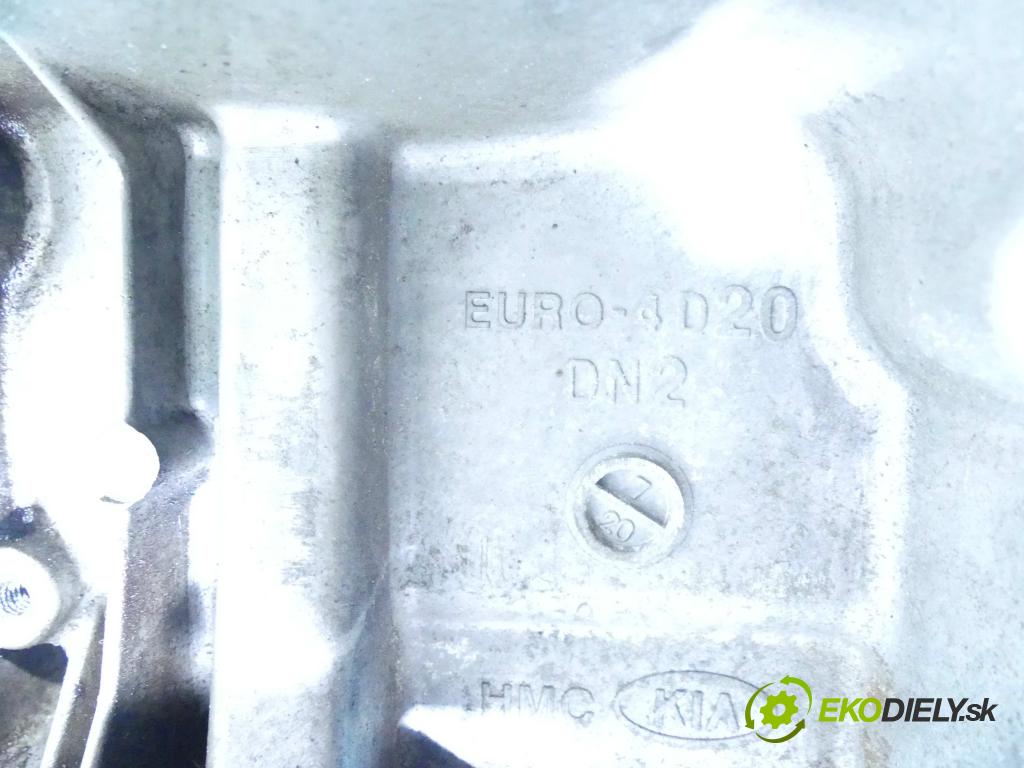 Kia Carens III  2006-2013 2.0 crdi 140 HP manual 103 kW 1991 cm3 5- vaňa olejová  (Olejové vane)