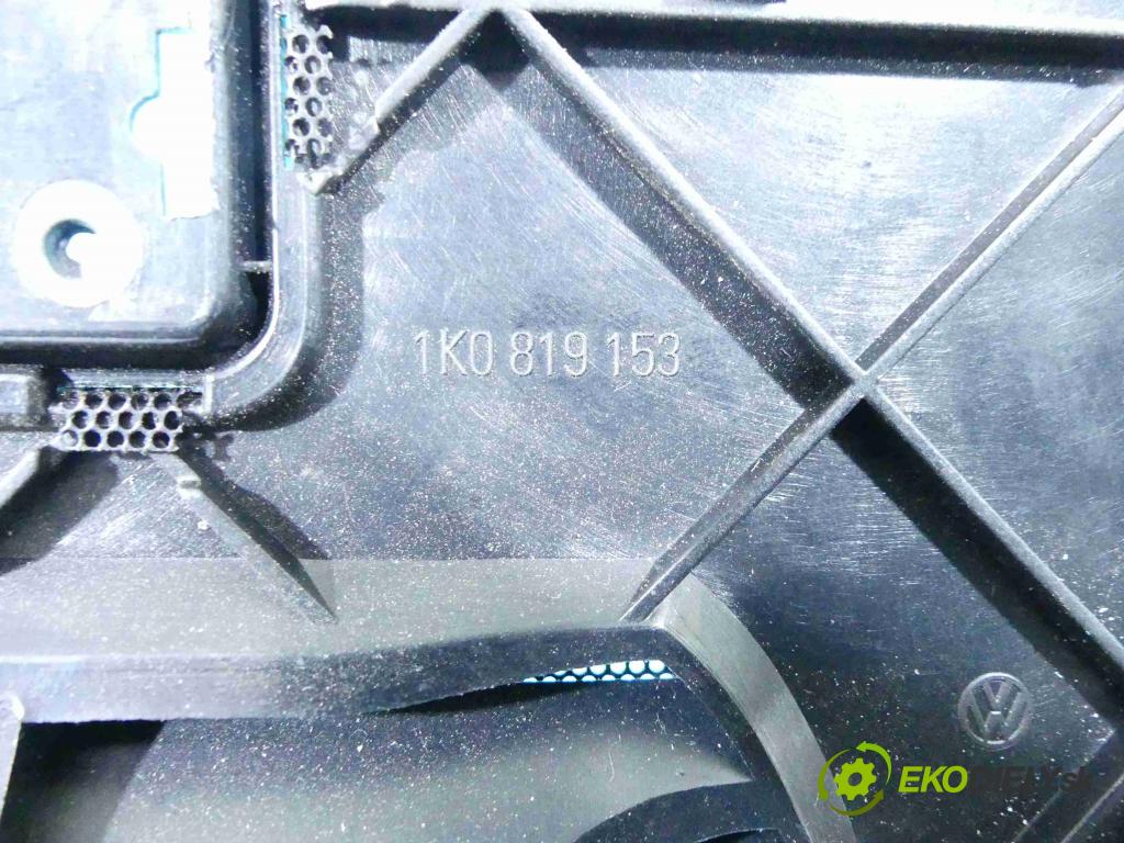 Vw Golf V 2003-2009 1.6 SR 102 HP manual 75 kW 1595 cm3 5- Mřížka: kúrenia stredová 1K0819153 (Mriežky kúrenia (fukáre))