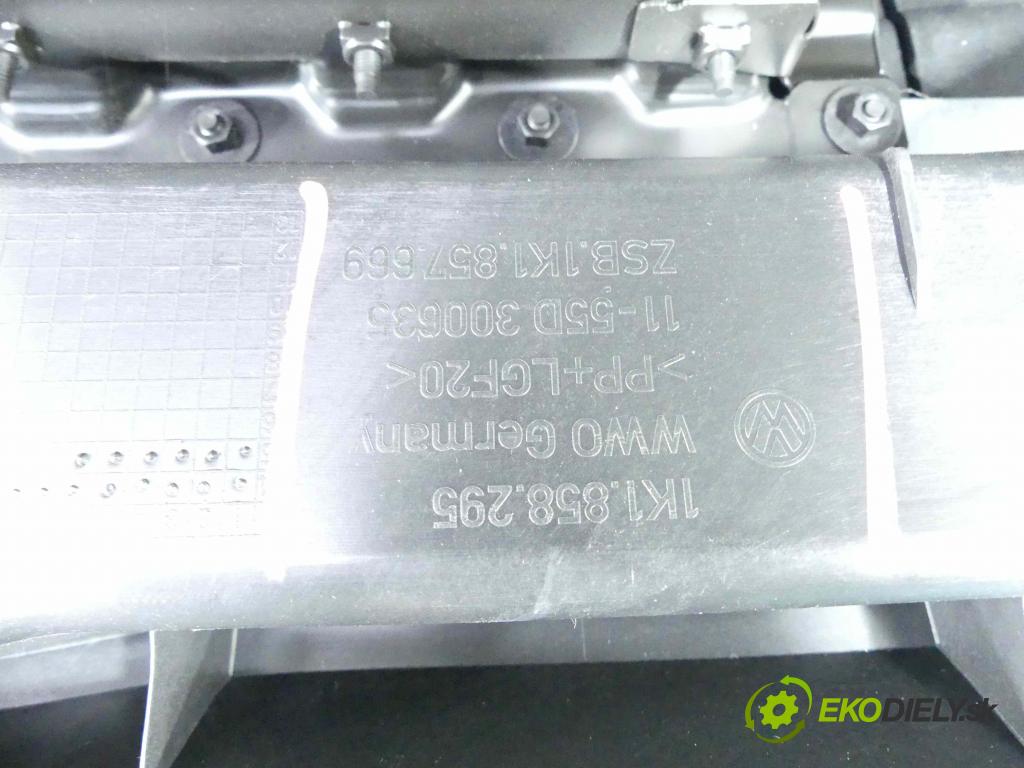 Vw Golf V 2003-2009 1.6 SR 102 HP manual 75 kW 1595 cm3 5- kokpit,pristrojová doska rozdeľovacia 1K1858295