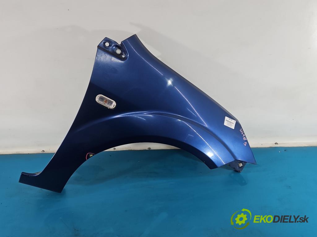 Ford Fiesta Mk6 2002-2008 1.3 69KM manual 51 kW 1299 cm3 5- blatník predné pravý  (Kľučka dverí ostatné)