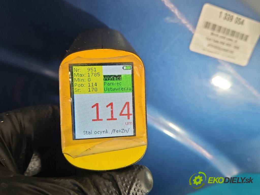 Ford Fiesta Mk6 2002-2008 1.3 69KM manual 51 kW 1299 cm3 5- blatník predné pravý  (Kľučka dverí ostatné)