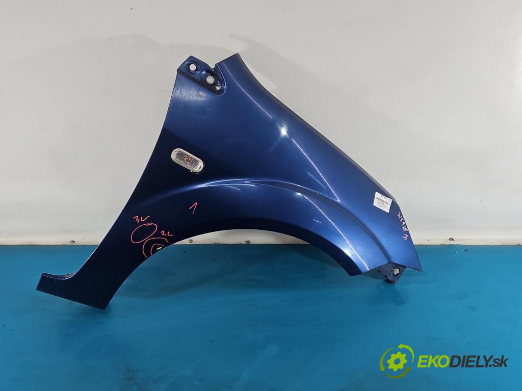 Ford Fiesta Mk6 2002-2008 1.3 69KM manual 51 kW 1299 cm3 5- blatník predné pravý  (Kľučka dverí ostatné)