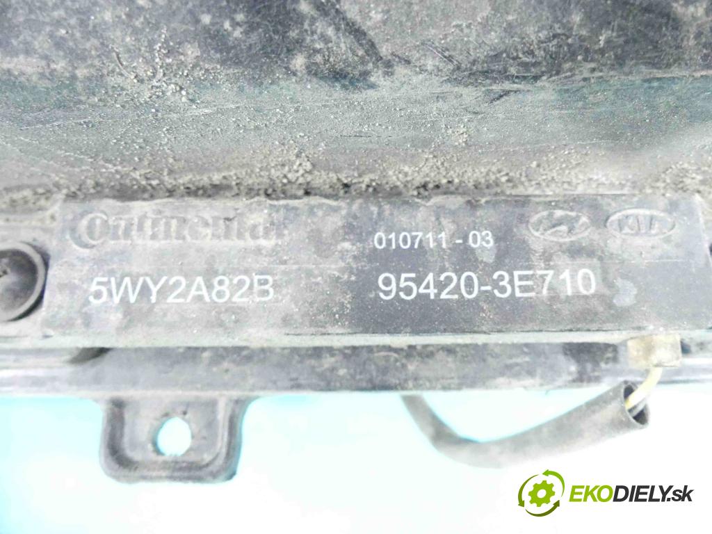 Hyundai Ix35 2.0 crdi 136hp manual 100 kW 1995 cm3 5- výztuha nárazníku zadní 95420-3E710