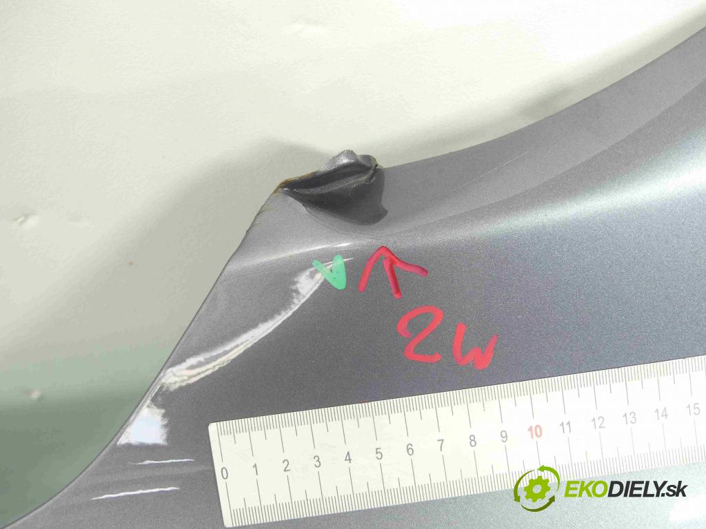 Hyundai Ix35 2.0 crdi 136hp manual 100 kW 1995 cm3 5- blatnik přední levý (Predné ľavé)