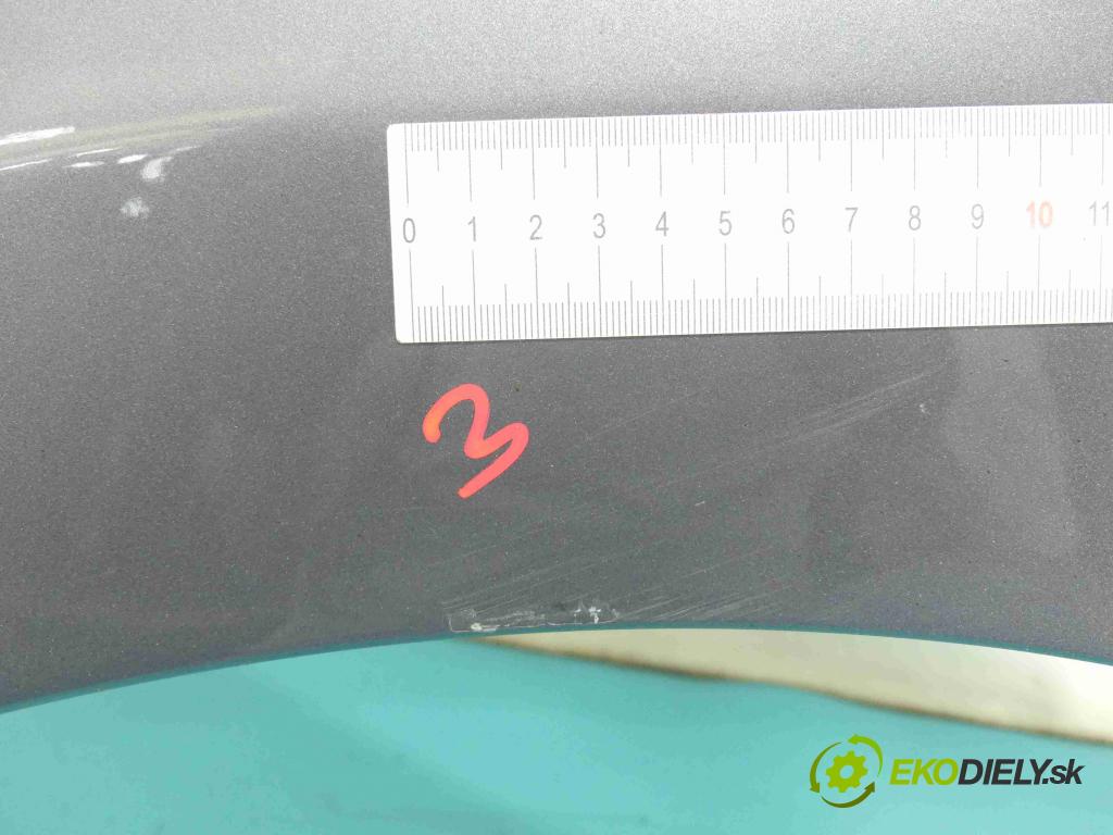 Hyundai Ix35 2.0 crdi 136hp manual 100 kW 1995 cm3 5- blatnik přední levý (Predné ľavé)