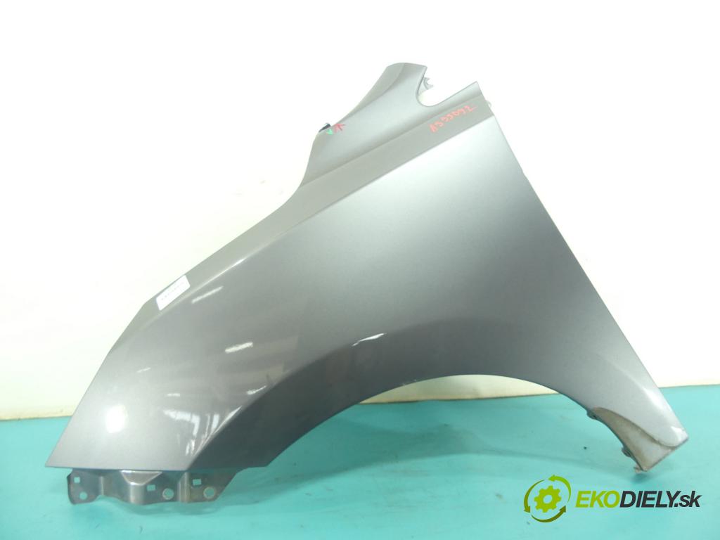 Hyundai Ix35 2.0 crdi 136hp manual 100 kW 1995 cm3 5- blatnik přední levý  (Predné ľavé)