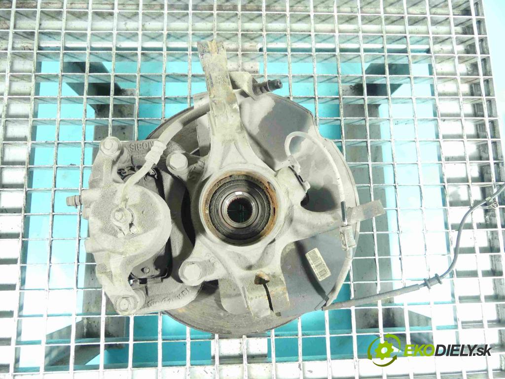 Hyundai Ix35 2.0 crdi 136 HP manual 100 kW 1995 cm3 5- náboj pravé  (Náboje)