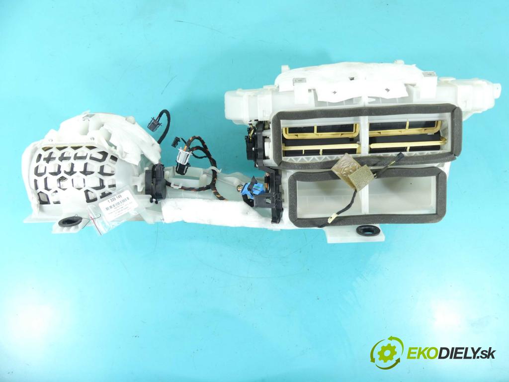 Citroen C4 Grand Picasso II 2013-2022 1.6 THP 156 hp manual 115 kW 1598 cm3 5- radiátor 9675402680 (Radiátory topení)