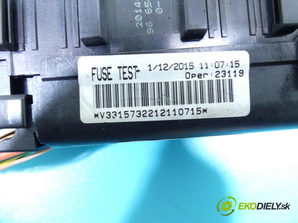 Citroen C4 Grand Picasso II 2013-2022 1.6 THP 156 hp manual 115 kW 1598 cm3 5- skříňka pojistková 9665492680 (Pojistkové skříňky)