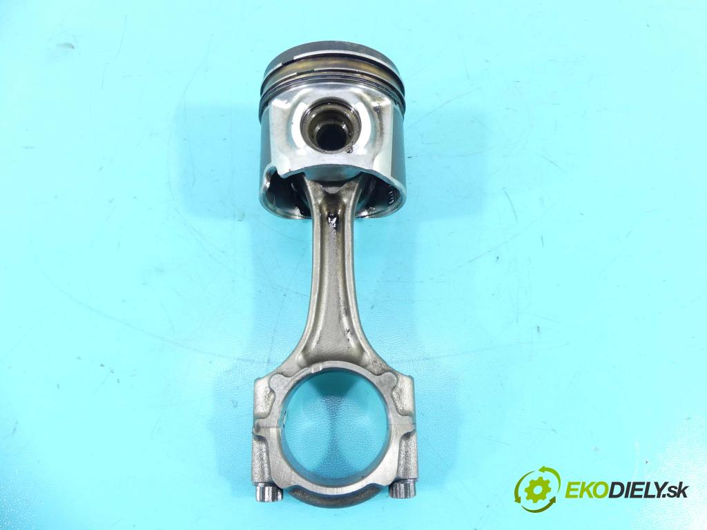 Toyota Rav4 II 2000-2005 2.0 D4D 116 HP manual 85 kW 1995 cm3 5- piest 1CD (Piest)