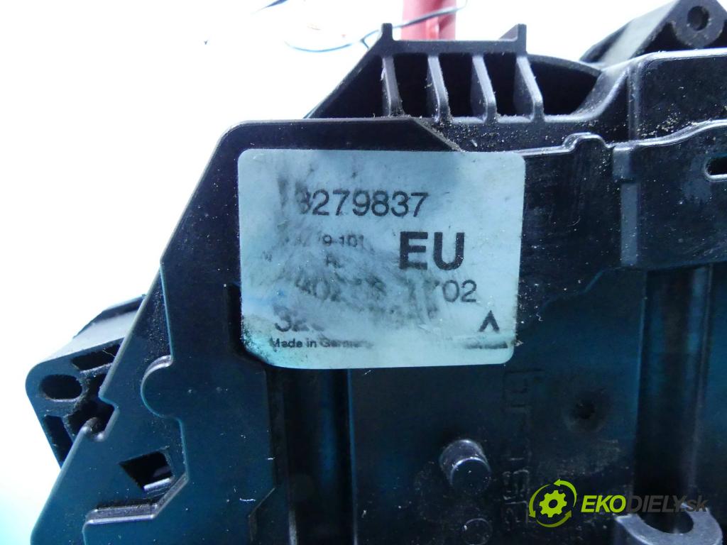 Opel Meriva B 2010-2017 1.4 T 120 hp manual 88 kW 1364 cm3 5- zámek zadní pravý 13279837