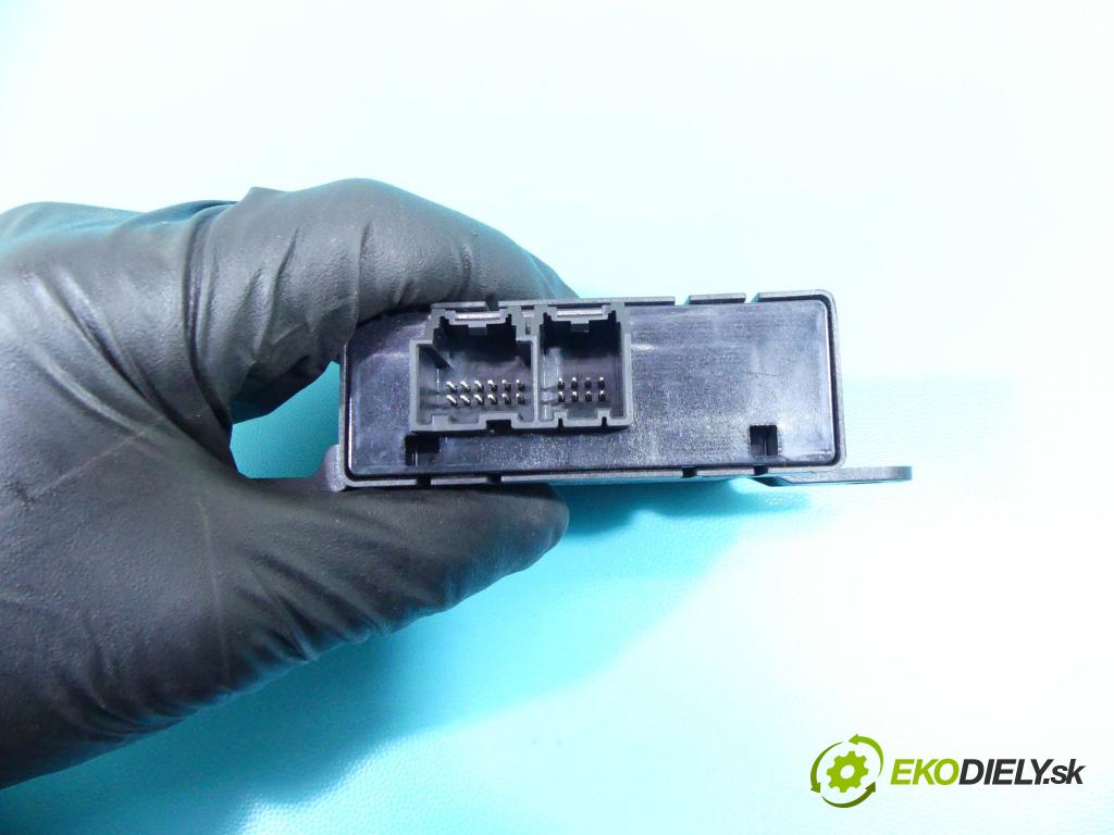 Chevrolet Orlando 1.8 16V 141 HP manual 104 kW 1796 cm3 5- modul riadiaca jednotka 85244746 (Ostatné)