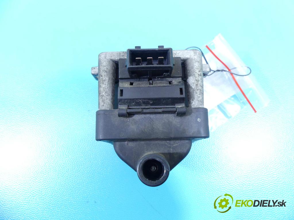 Vw Passat B4 1993-1997 2.0 8V 116 HP manual 85 kW 1984 cm3 5- cievka zapaľovacia  (Zapaľovacie cievky, moduly)