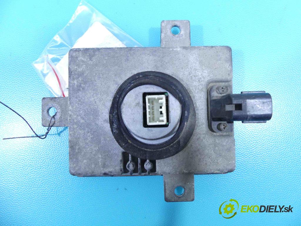 Mazda 3 I BK 2003-2009 2.0 16V 150 HP manual 110 kW 2000 cm3 4- střídač: xenon W3T11371 (Riadiace jednotky xenónu)